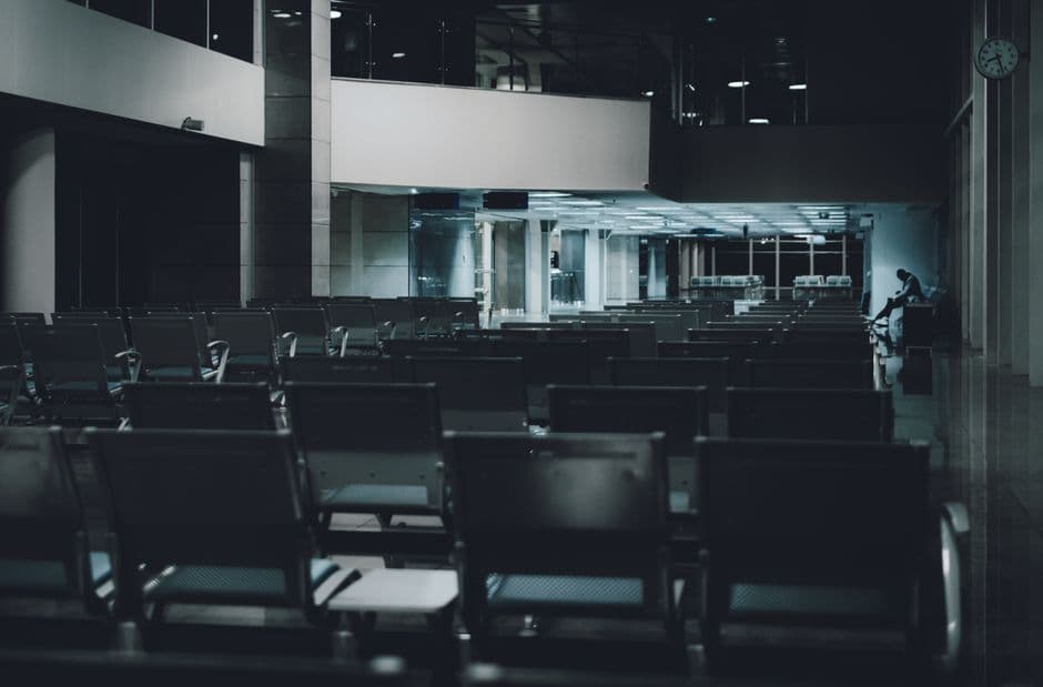 Sleeping at Cam Ranh Airport (CXR): Lounges, Seating and a Bed Ten Minutes Away